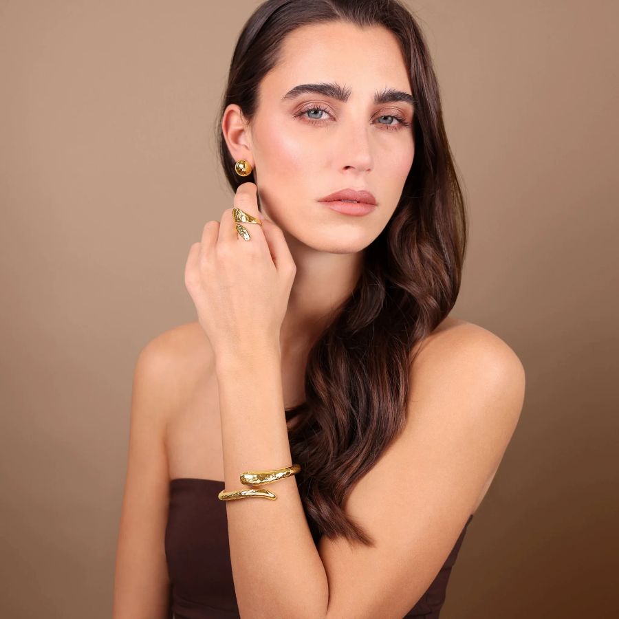 Anello Etrusca Gioielli Contrarié Martellato mis 16