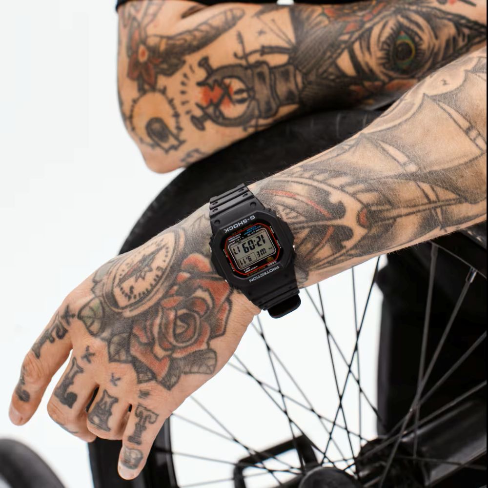 Orologio Casio G-Shock PUNTO DI PARTENZA GW-M561 Series