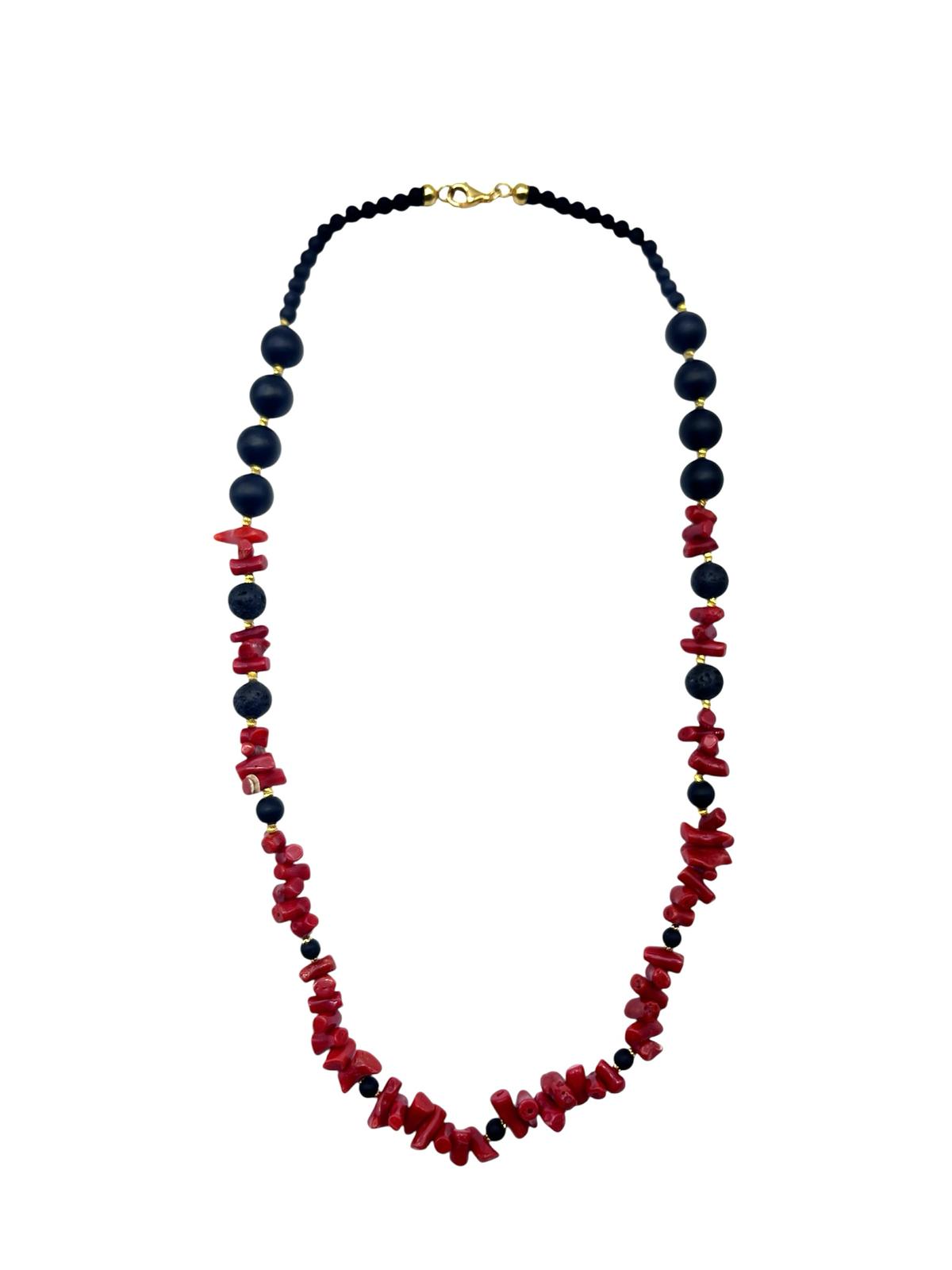 -donna-gioielli-collane-con-pietre-collana-art-coral-gioielli-corallo-sfere-di-onice-e-pietra-lavica